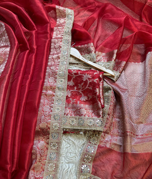 Banarasi Tissue Silk Heavy Lace Saree is crafted with luxurious and delicate silk fabric