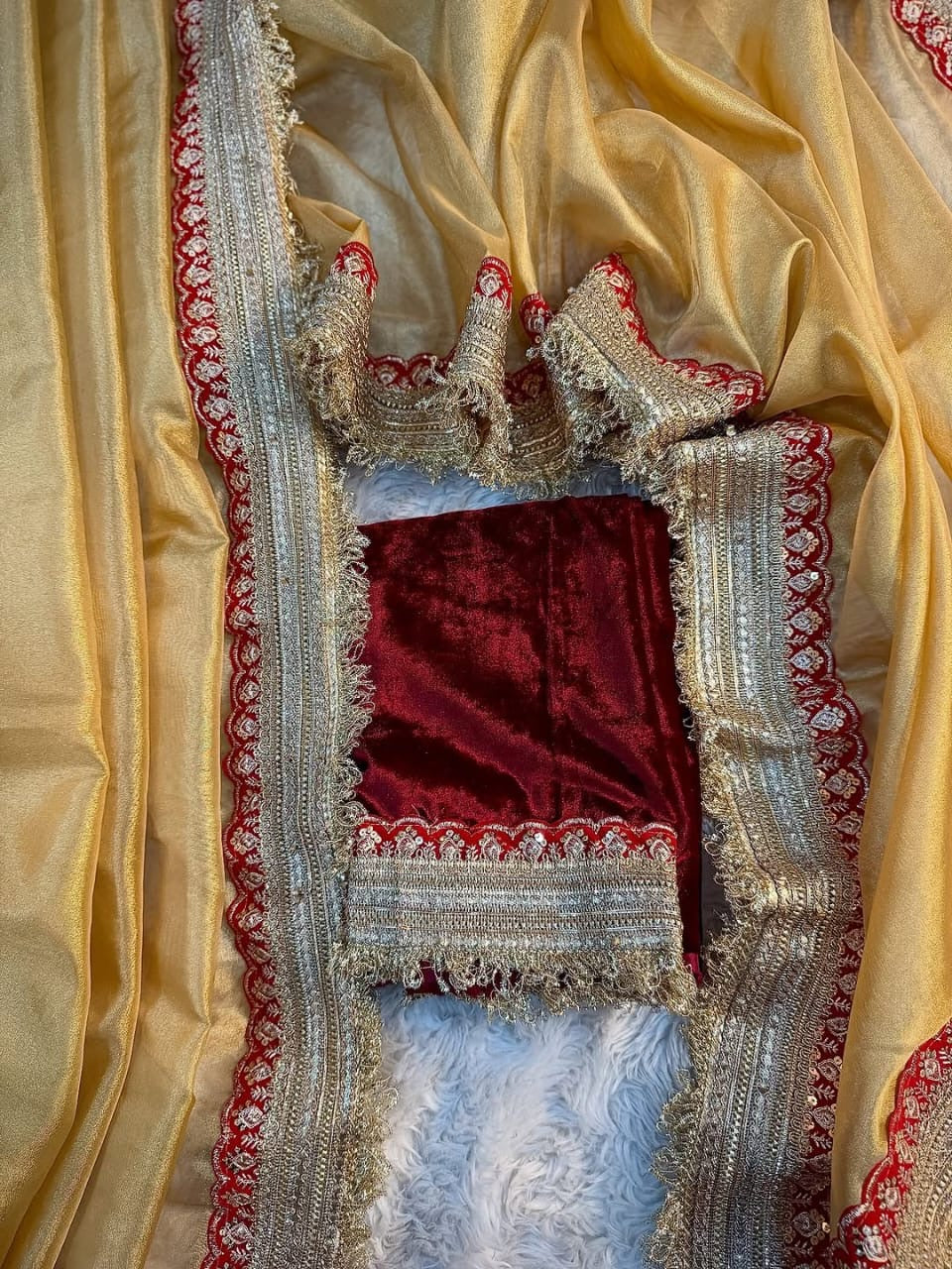 Banarasi soft tissue saree with gotta lace border