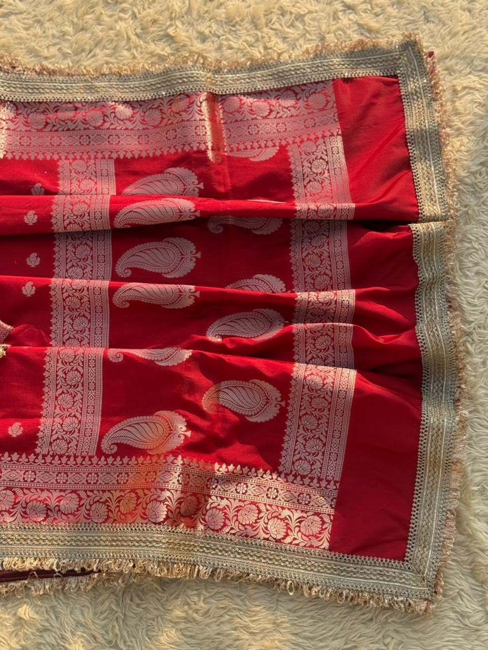 Soft Silk Saree In Red with Lace Work
