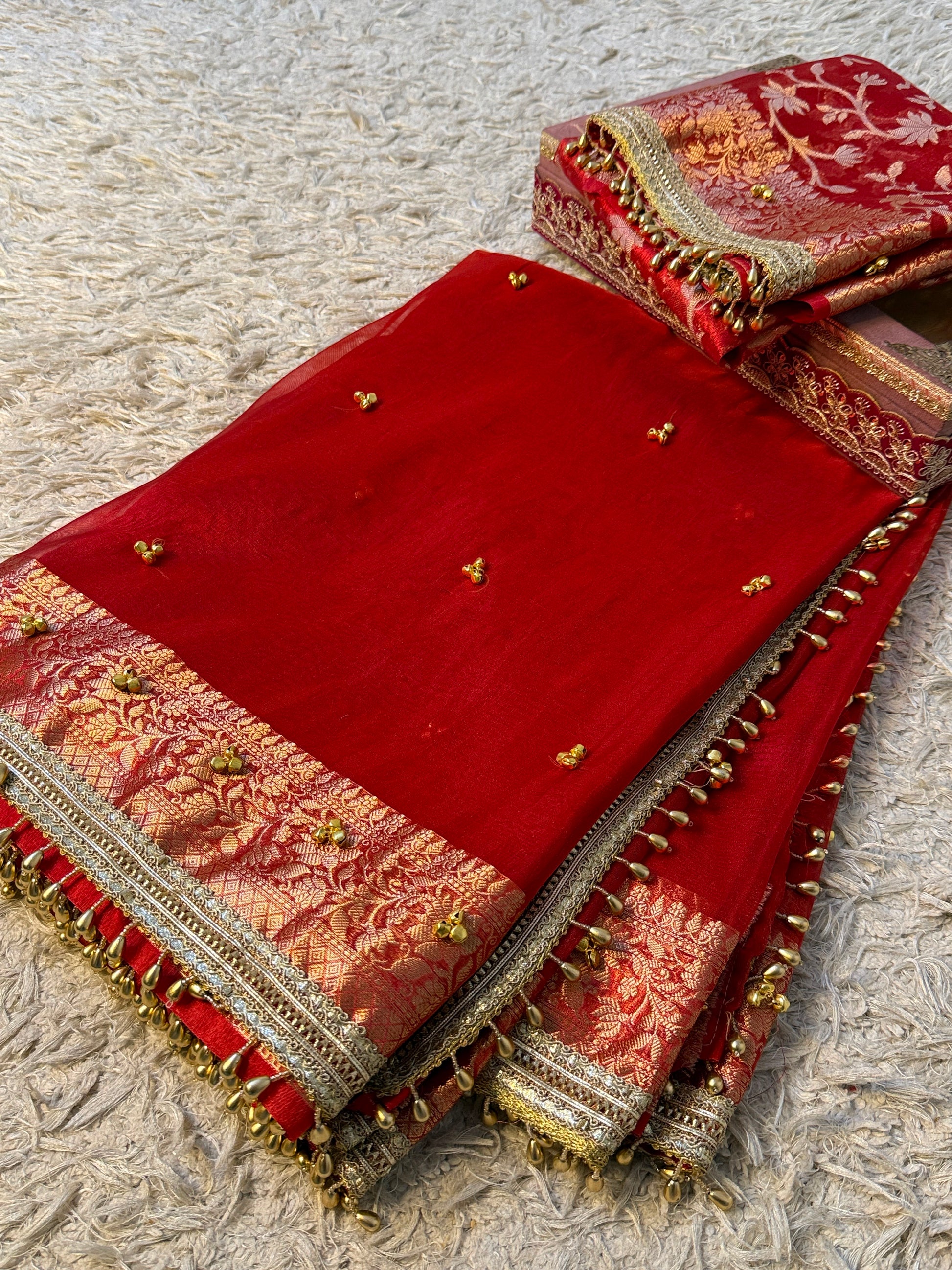 Viral Ghungroo Saree in tissue Silk fabric