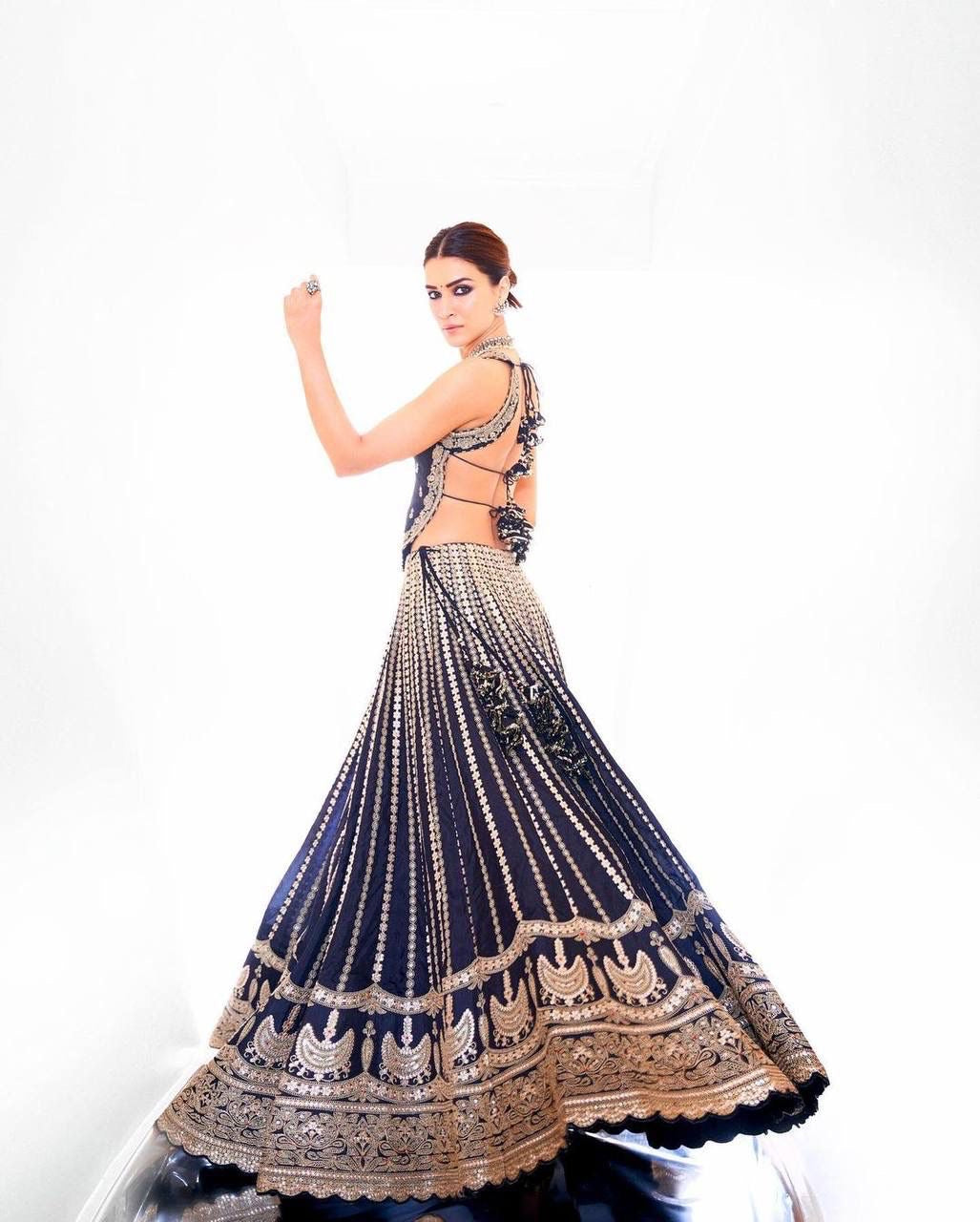 BRIDAL WEAR HEAVY EMBROIDERED CODING SEQUENCE & PAPER MIRROR WORK LEHENGAS CHOLI WITH DUPATTA*