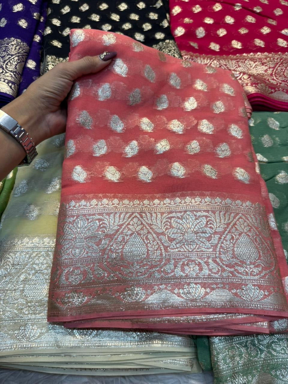 Viscose Georgette Saree With running Blouse