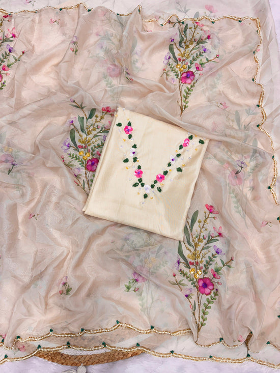 Fresh Arrival – Handwork Elegance Saree￼