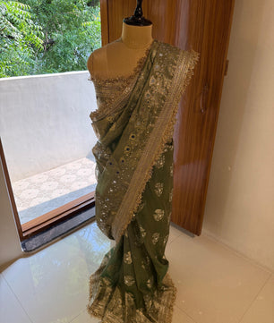 Masterpiece Glass Tissue Banarasi *Handwork* Mirror Work , Maharani Lace Work Saree