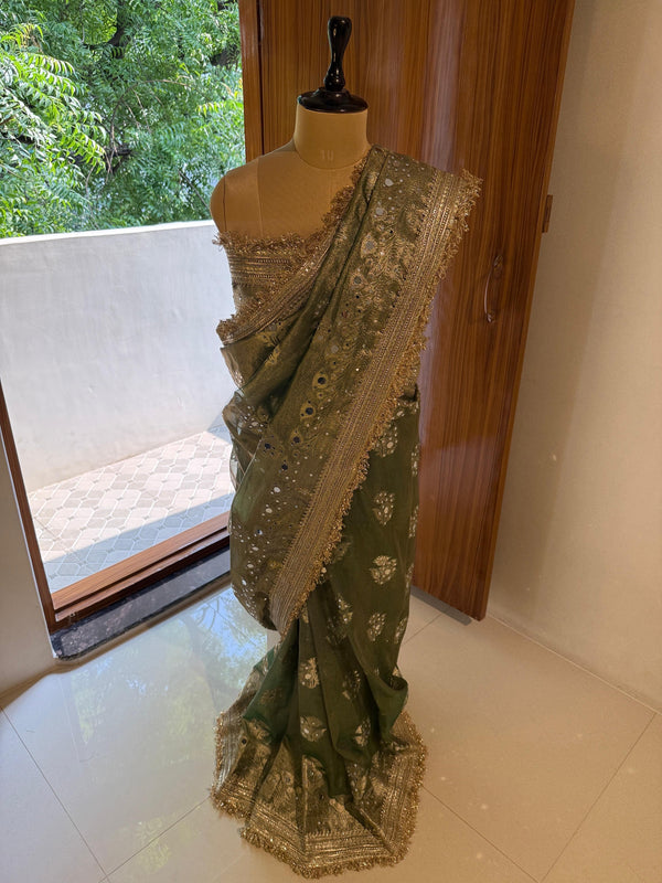 Masterpiece Glass Tissue Banarasi *Handwork* Mirror Work , Maharani Lace Work Saree
