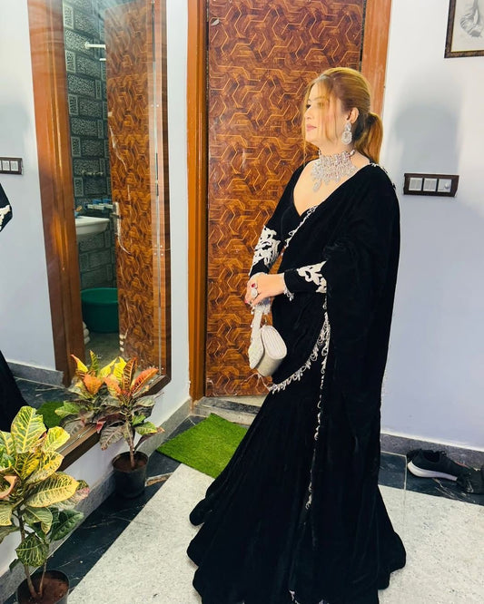 New black color special velvet saree*