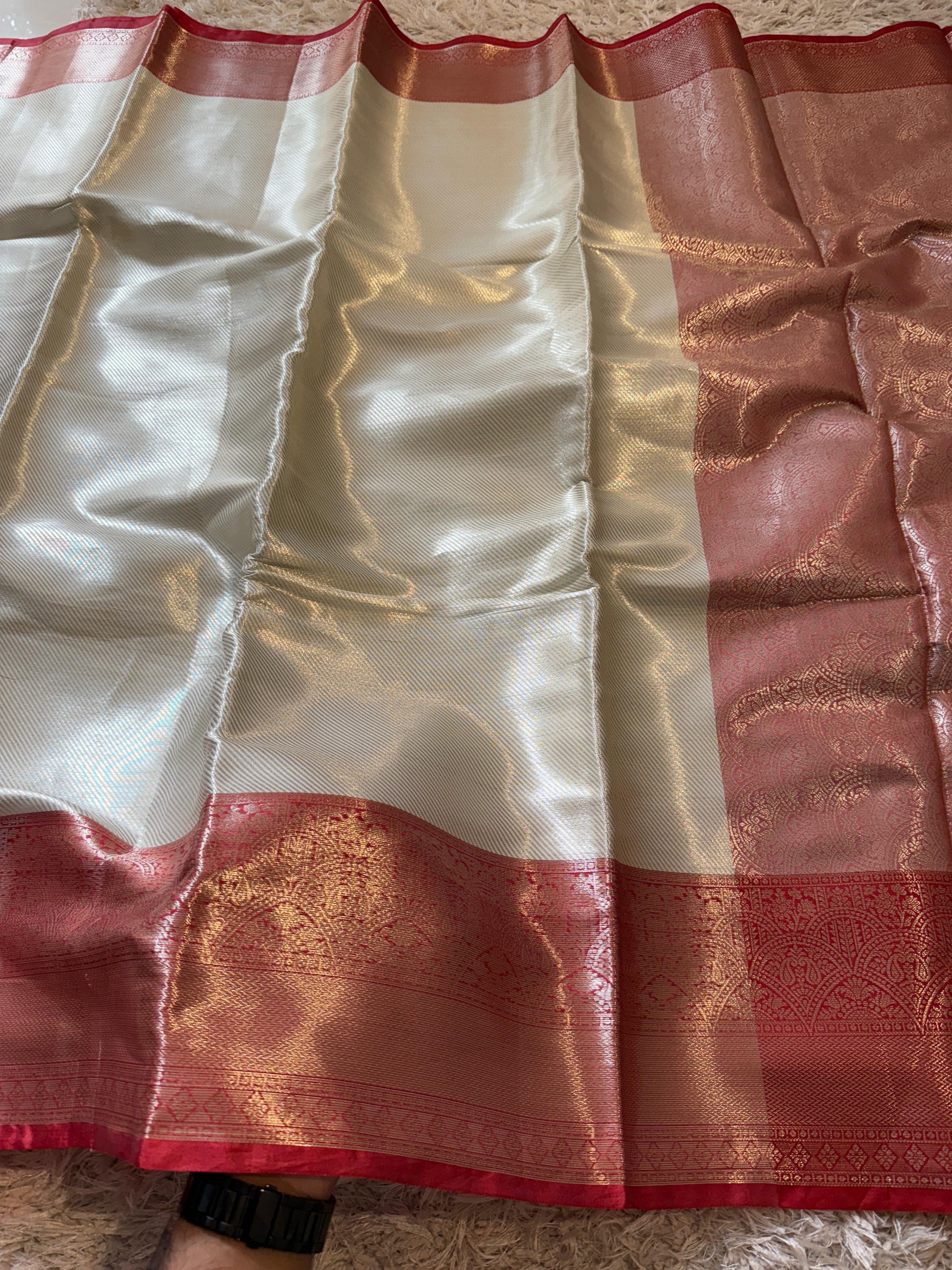 Kanjeevaram Banarasi Broacade Semi Katan Tanchui Silk Saree