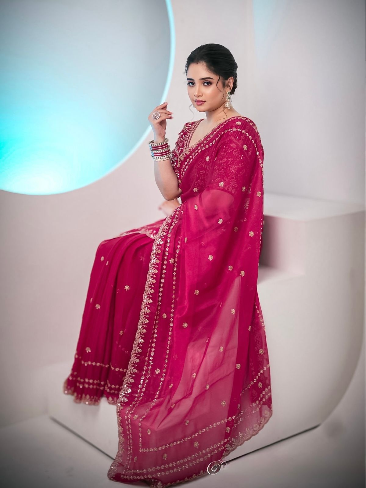 Soft Space silk saree with zari work