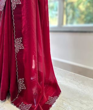 Blooming Fox Georgette saree with dual tone diamonds on all over the saree
