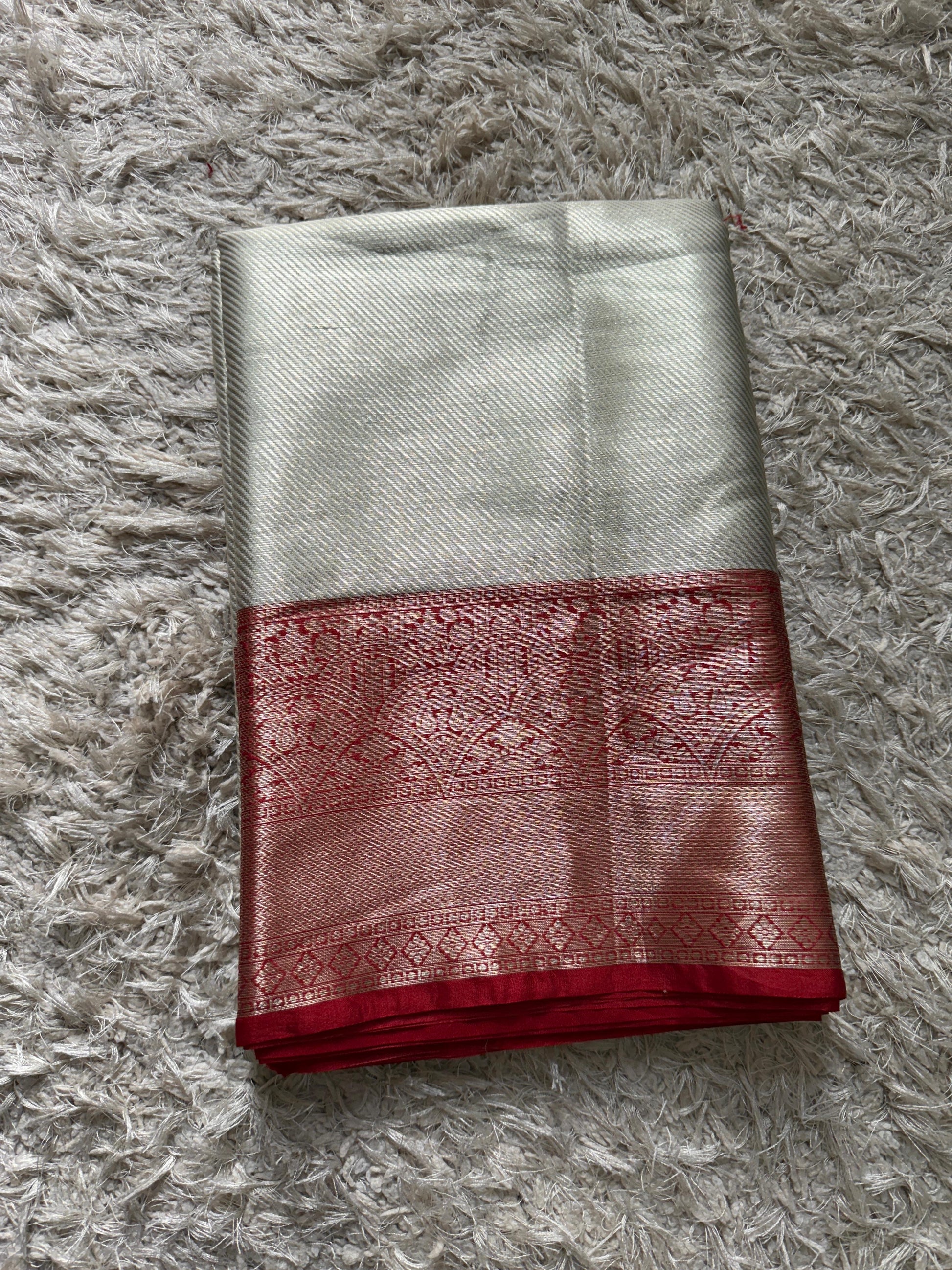 Kanjeevaram Banarasi Broacade Semi Katan Tanchui Silk Saree