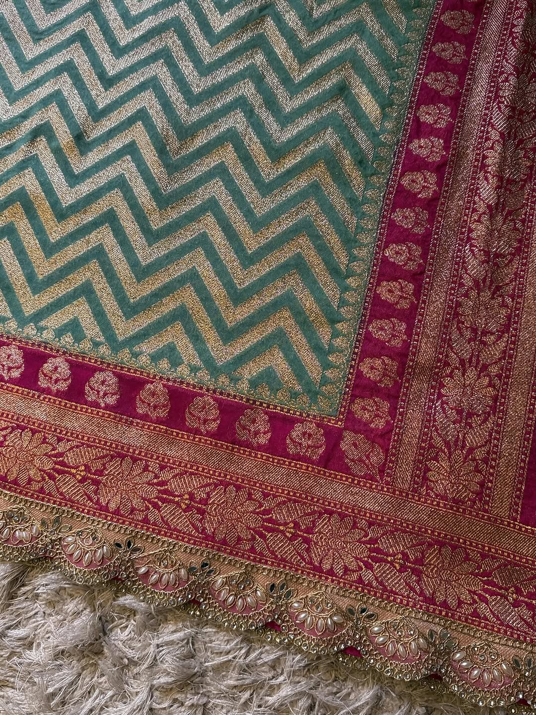 Katan Georgette Silk Saree with Scallop lace handwork, 
Latkan handwork pallu