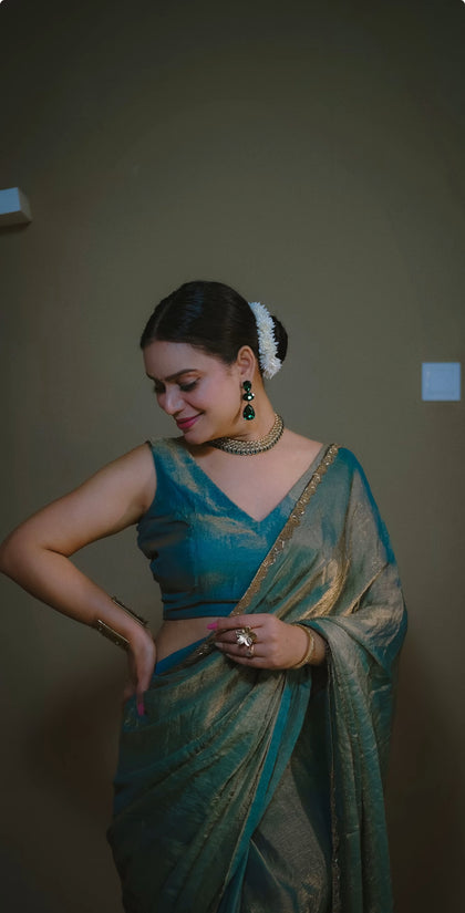 Most viral saree in Fandy silk fabric