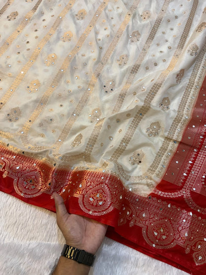 Most Demanded Handwork Banarasi Semi khaddi Katan Georgette Soft Silk Saree With Mirror & moti Handwork
Designer Rich Pallu