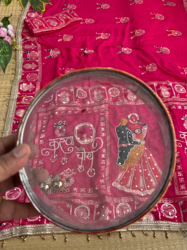 Very Pretty Nd Beautiful Women wearing this Red colour hit karvachauth saree