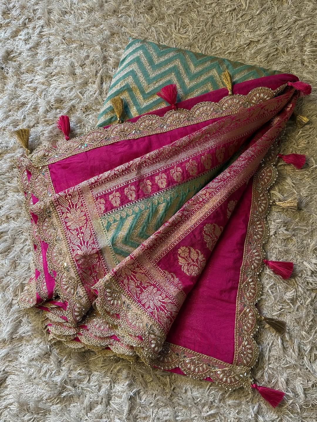 Katan Georgette Silk Saree with Scallop lace handwork, 
Latkan handwork pallu