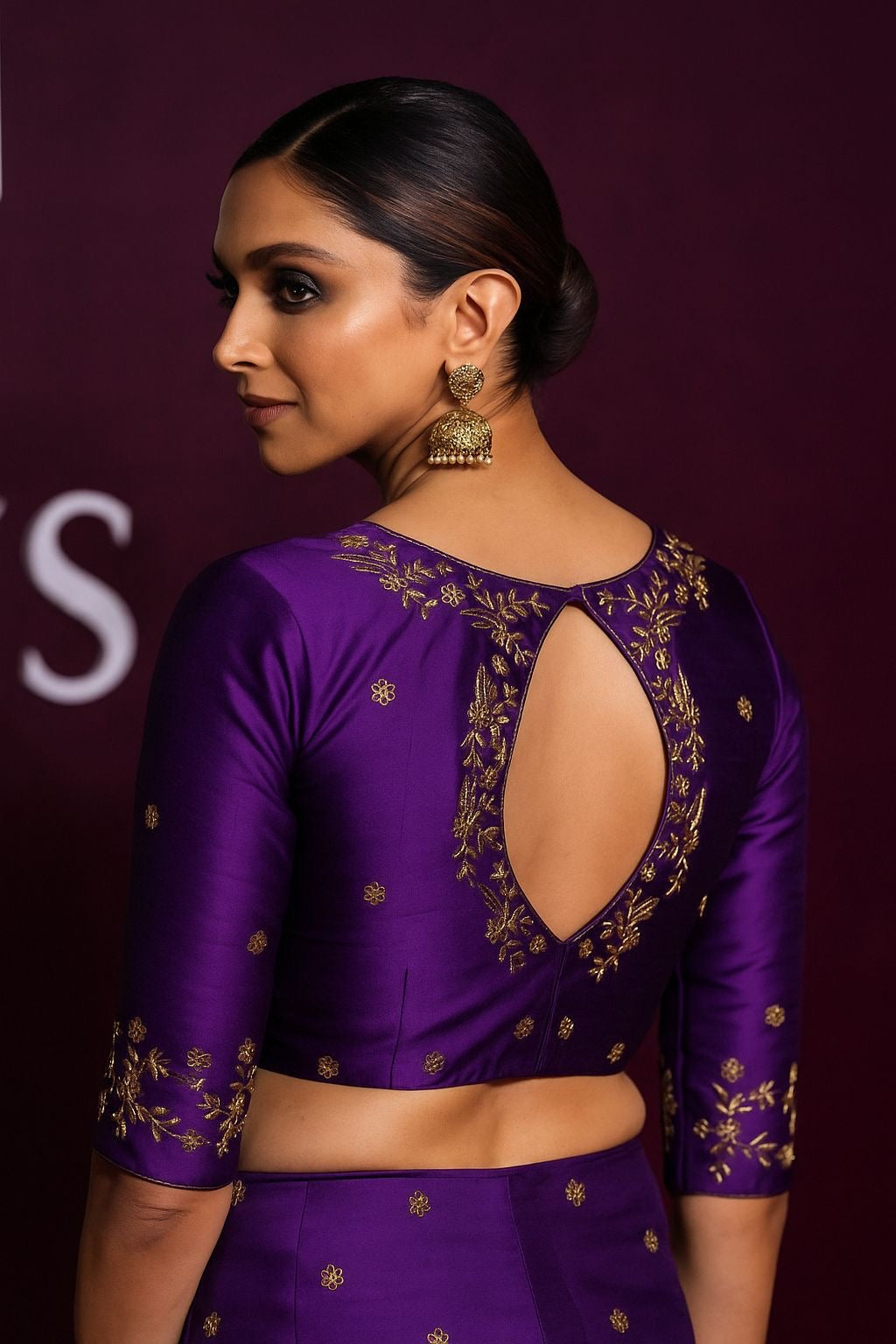 Beautiful handwork all over back nd sleves with designer handwork in blouse