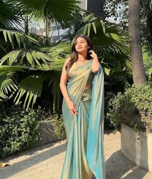 Beautiful Viral  in Fandy Silk at discount😍