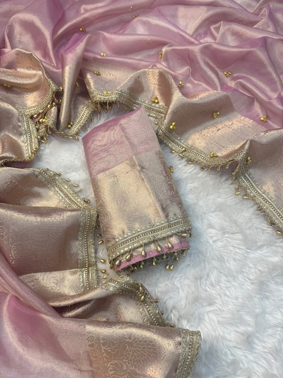 Ghoongru collection viral saree