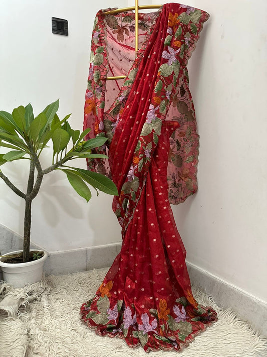 Authentic tissue buti saree