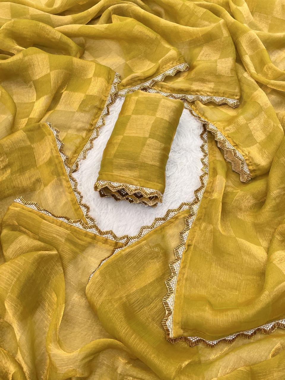 NAIRITI
 by sareewala✨