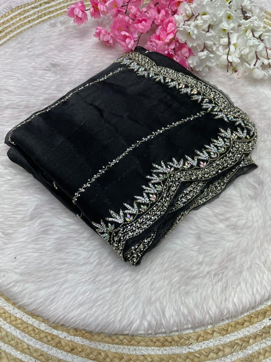 Zimmy choo hand work saree