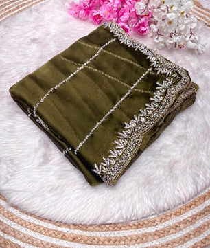 Zimmy choo hand work saree