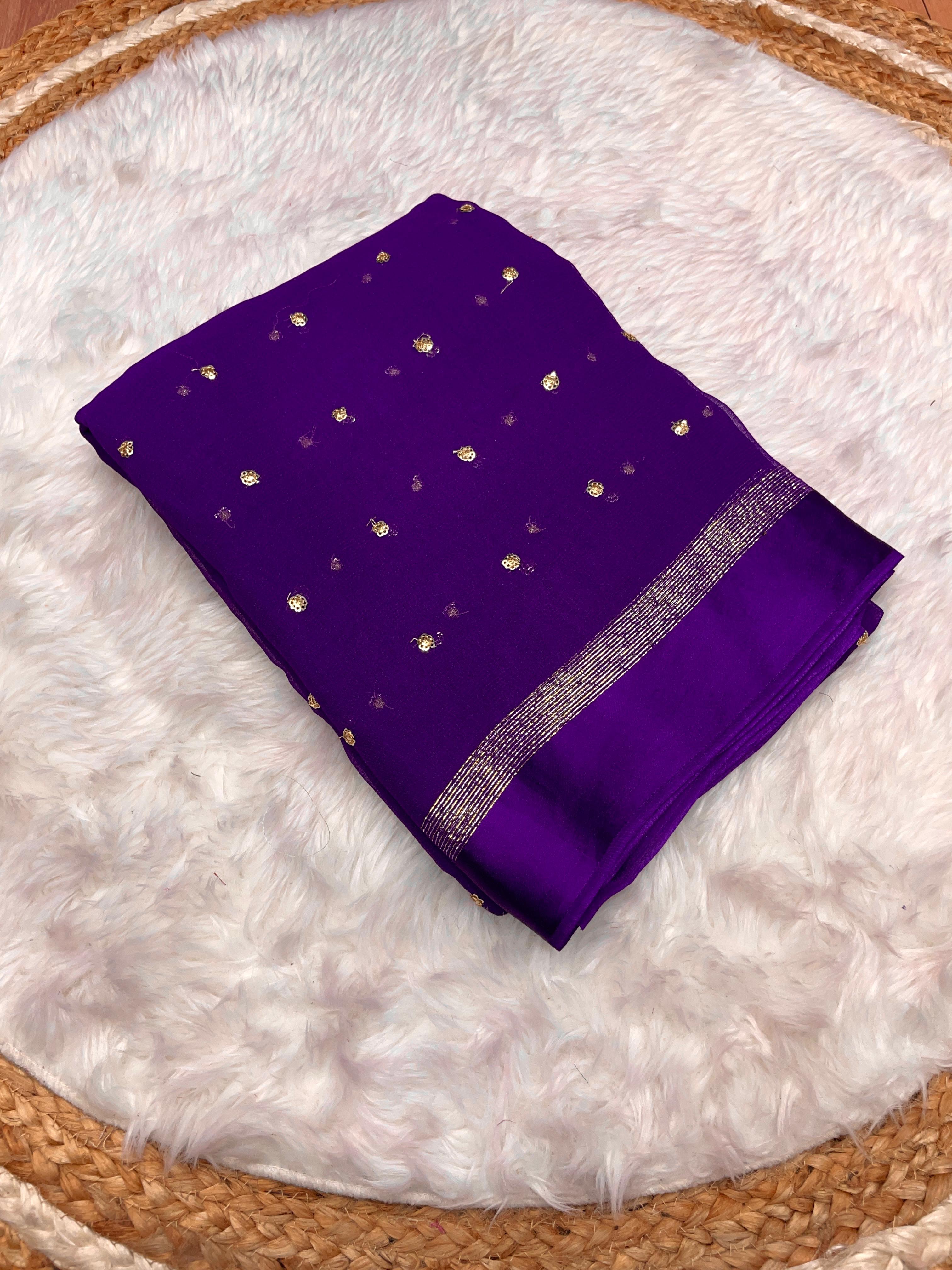 Pure Viscose Saree featuring an exquisite heavy gold super border