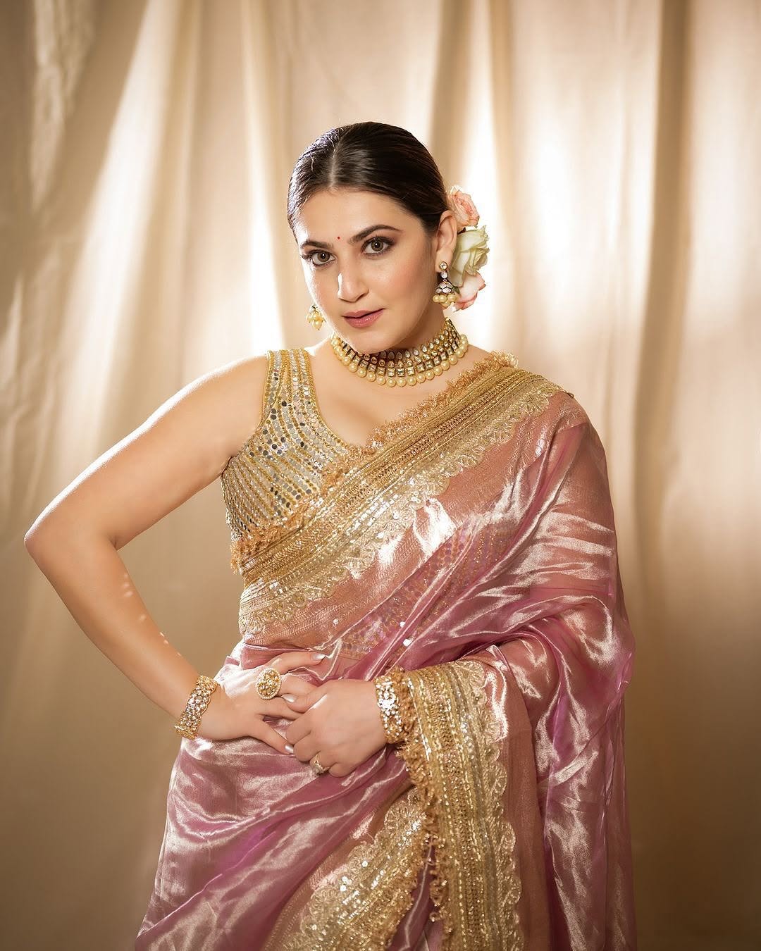 MAHARANI GLASS TISSUE SILK saree collection.