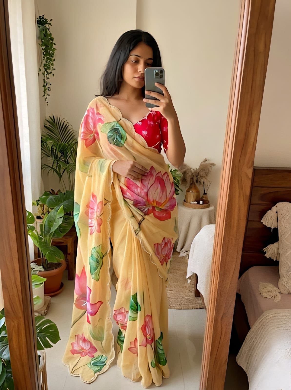 Elegant Georgette Fabric with Beautiful Floral prints