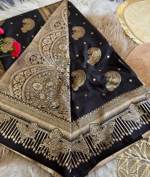 Dhurandhar silk* saree with rich zari weaving
