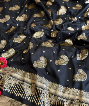 Dhurandhar silk* saree with rich zari weaving