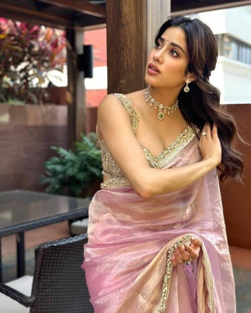 Janhavi Kapoor Inspired Saree in banarasi tissue silk