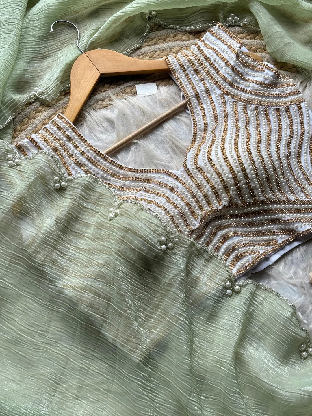 Crush Slik Sari With Stiched Blouse Fully Handwork Include Pearl