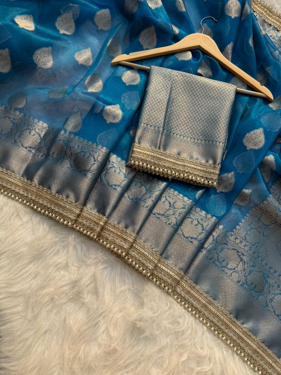 Premium banarasi soft Maharani tissue silk saree