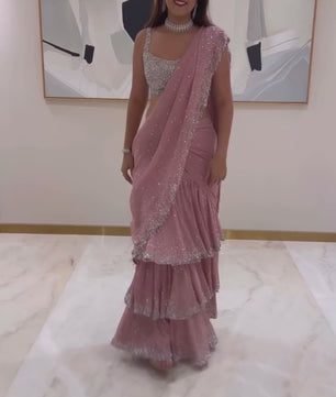 ✨ AADVIKA – THE EPITOME OF LUXURY & GRACE BY SAREEWALA ✨